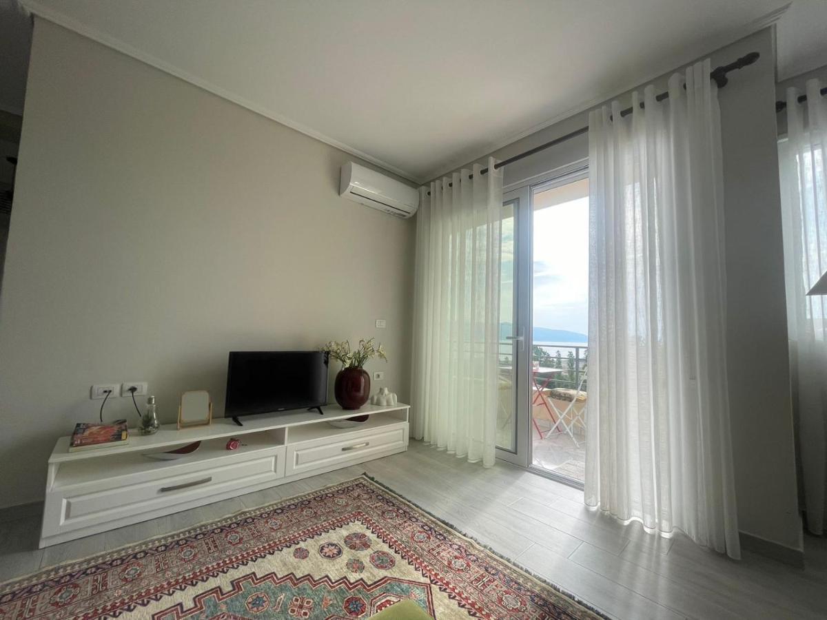 Kraal Apartments Vlore Exterior photo